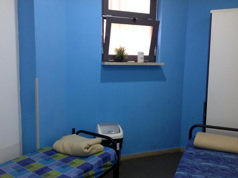 Youth Station Hostel Рим Экстерьер фото