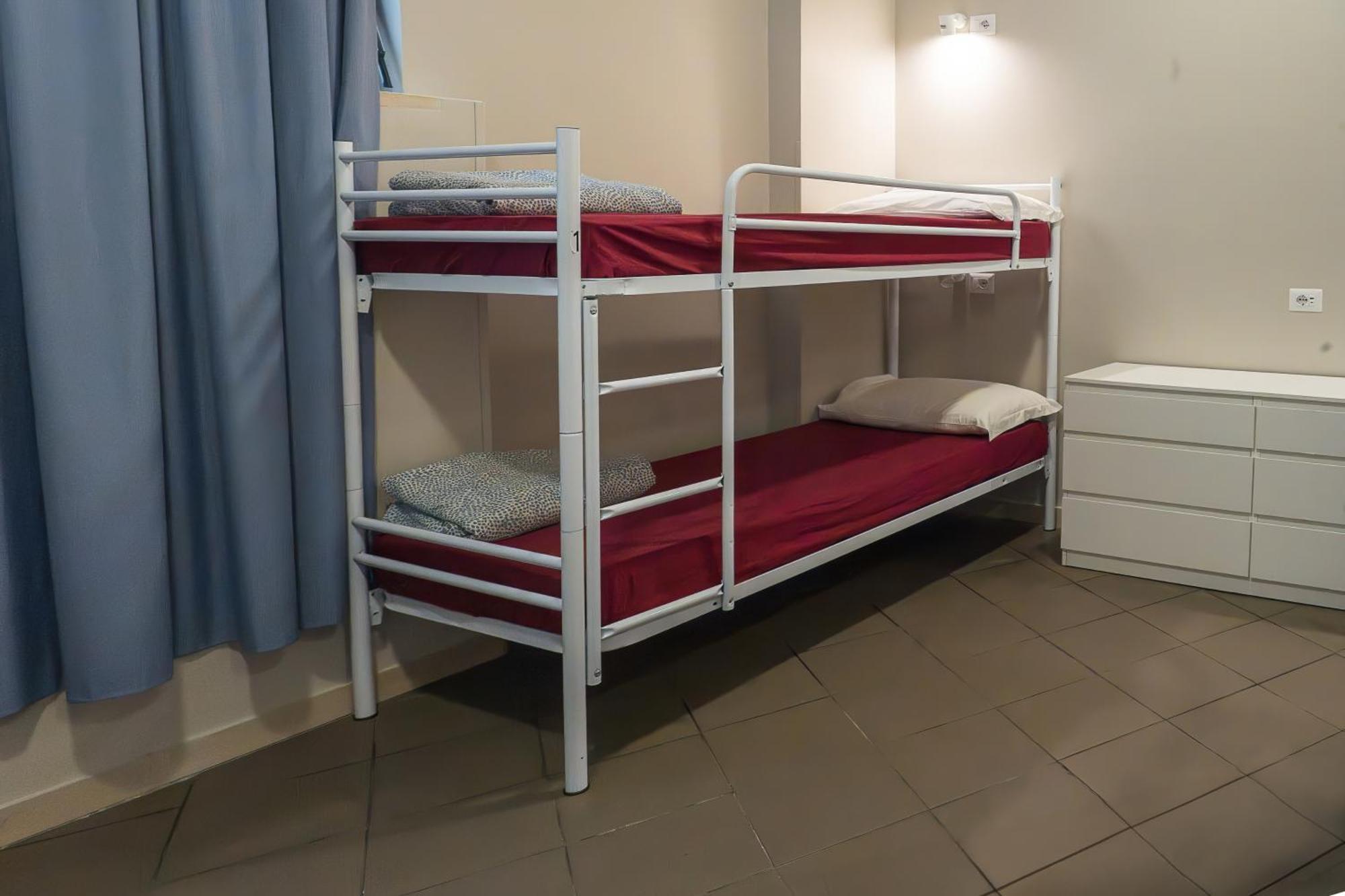 Youth Station Hostel Рим Экстерьер фото