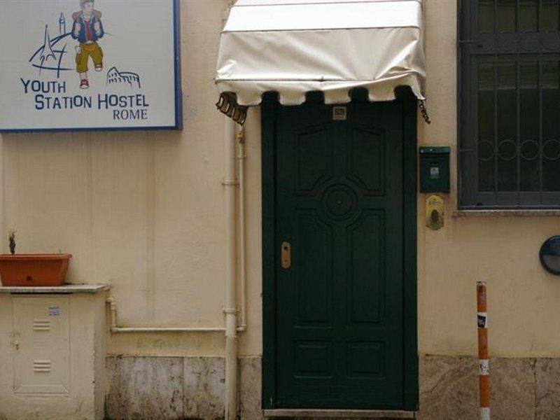 Youth Station Hostel Рим Экстерьер фото